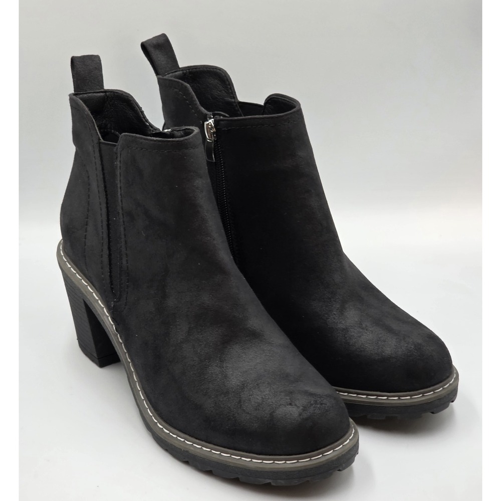 Corkys‎ Women's Bite Me Black Faux Suede Side Zipper Ankle Bootie Boots  Size 11